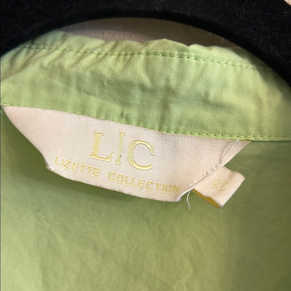 Studded Light Green Cropped Button-Down Shirt with Graphic Heart & Eye - Picture 2 of 7
